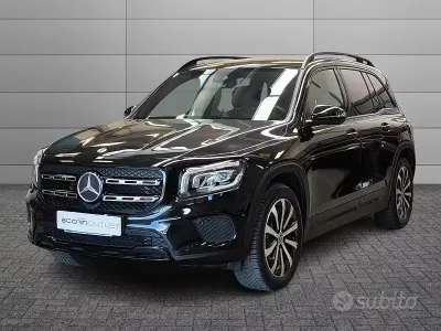 Usata Mercedes GLB180 Premium 116 CV (85 kW) 2021 Nero SUV