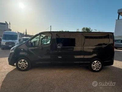 Usata Opel Vivaro 125 CV (91 kW) 2018 Monovolume