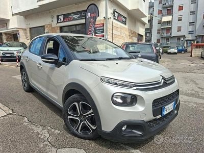 Usata Citroën C3 Shine 75 CV (55 kW) 2019 Beige Utilitaria