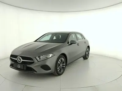 Nuova Mercedes A250 163 CV (119 kW) 2026 Grigio Berlina