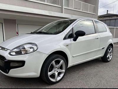 Usata Fiat Punto Evo Dynamic 77 CV (56 kW) 2010 Utilitaria