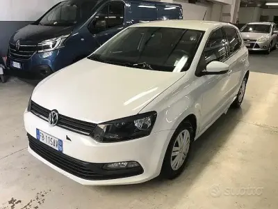Usata VW Polo Comfortline 75 CV (55 kW) 2015 Bianco Berlina