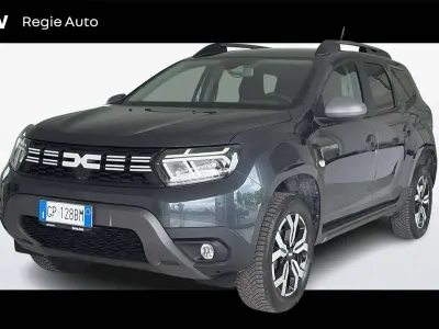 Usata Dacia Duster Journey 101 CV (74 kW) 2023 Grigio cometa SUV