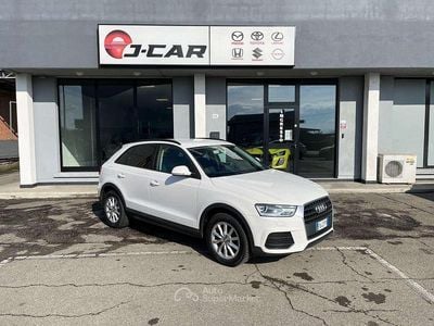 Usata Audi Q3 Ambiente 120 CV (88 kW) 2015 Bianco pastello SUV