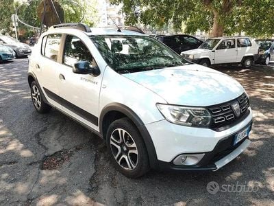 Usata Dacia Sandero Stepway 100 CV (73 kW) 2020 Bianco Berlina