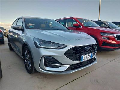 Argento Usata 2025 Ford Focus ST-Line Berlina | 22.900 € (Ottimo prezzo)