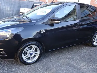 Usata Ford Ka Ultimate 86 CV (63 kW) 2017 Nero Berlina