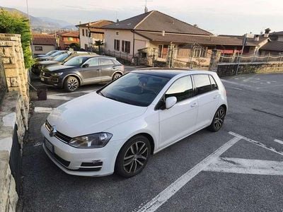 Usata VW Golf VII Highline 122 CV (89 kW) 2013 Bianco Berlina