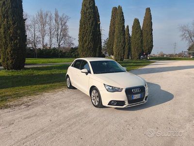 Usata Audi A1 Ambition 89 CV (65 kW) 2012 Bianco Utilitaria