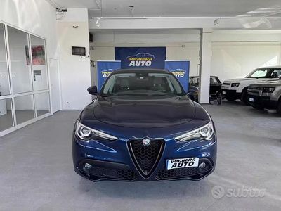 Usata Alfa Romeo Stelvio Executive 190 CV (139 kW) 2019 Blu SUV