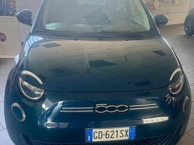 Usata Fiat 500e La Prima 86 kW (118 CV) 2020 Blu Berlina