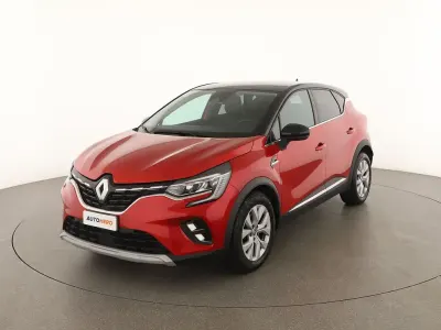 Usata Renault Captur Intens 143 CV (105 kW) 2022 Rosso SUV