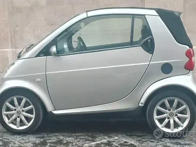 Usata Smart ForTwo Cabrio Pulse 41 CV (30 kW) 2013 Grigio Cabrio