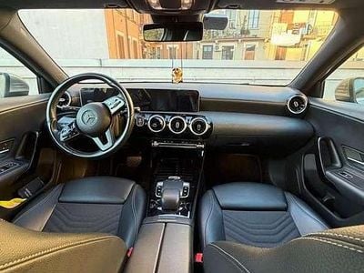 Grigio Usata 2020 Mercedes A180 Berlina | 20.000 € (Buon prezzo)