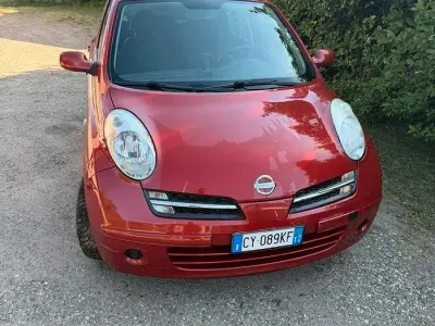 Usata Nissan Micra Acenta 80 CV (58 kW) 2005 Rosso Berlina