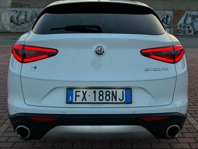 usata Alfa Romeo Stelvio 210 cv Q4