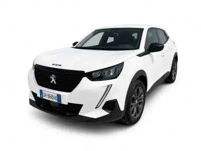 Usata Peugeot 2008 Active 131 CV (96 kW) 2022 Bianco SUV