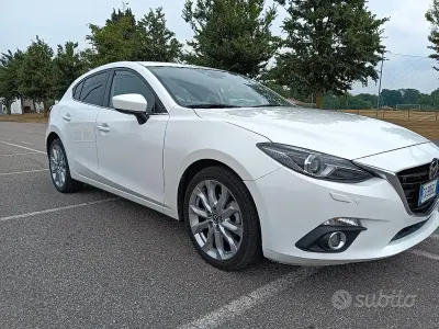 Usata Mazda 3 Exceed 150 CV (110 kW) 2016 Bianco Berlina