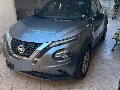 Usata Nissan Juke 114 CV (83 kW) 2022 Grigio SUV