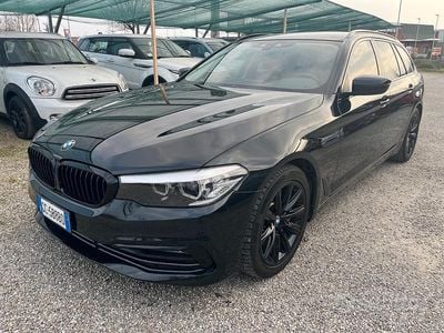 Usata BMW 530 Luxury Line 249 CV (183 kW) 2020 Nero Station wagon