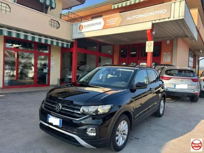 Usata VW T-Cross Style 95 CV (69 kW) 2019 Nero SUV