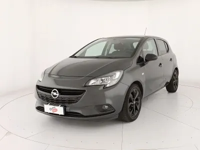 Usata Opel Corsa 75 CV (55 kW) 2018 Nero metallizzato Utilitaria