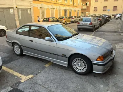 Usata BMW 318 140 CV (102 kW) 1994 Coupé