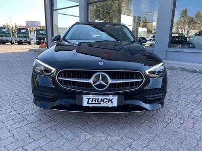 Usata Mercedes C220 200 CV (147 kW) 2021 Nero Station wagon