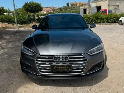 Usata Audi A5 Business 190 CV (139 kW) 2017 Grigio Coupé
