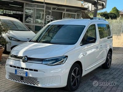 usata VW Caddy KOMBI STYLE 2.0 TDI 122CV DSG