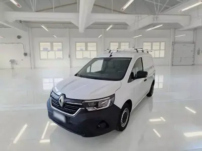 Usata Renault Kangoo 116 CV (85 kW) 2023 Bianco Monovolume