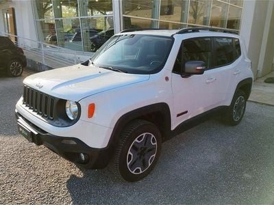Usata Jeep Renegade Trailhawk 170 CV (125 kW) 2015 Bianco SUV