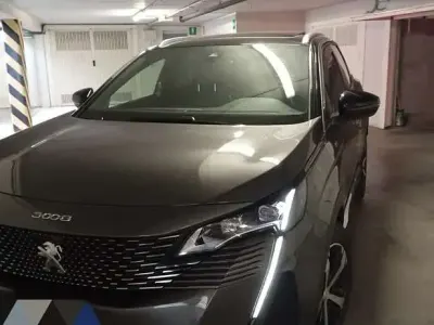 Usata Peugeot 3008 GT 131 CV (96 kW) 2022 Grigio SUV