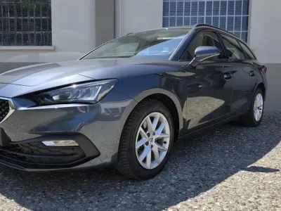 Usata Seat Leon Business 110 CV (80 kW) 2023 Grigio Station wagon