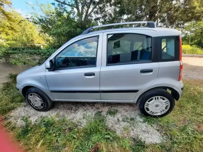 Usata Fiat Panda Active 60 CV (44 kW) 2011 Grigio Utilitaria