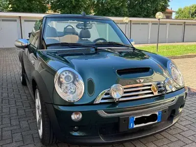 Usata Mini Cooper S Cabriolet 170 CV (125 kW) 2007 Verde Cabrio