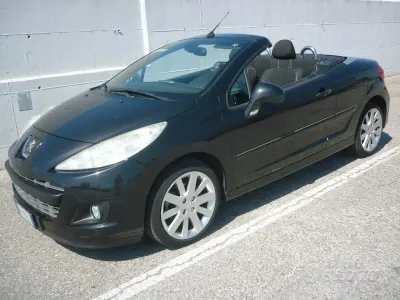 Usata Peugeot 207 CC Allure 112 CV (82 kW) 2013 Nero Cabrio