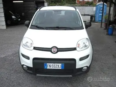 Usata Fiat Panda 4x4 S 95 CV (69 kW) 2018 Bianco Utilitaria