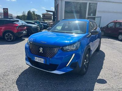 Usata Peugeot 2008 Allure 101 CV (74 kW) 2023 Blu SUV