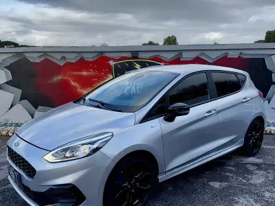 Usata Ford Fiesta ST-Line 101 CV (74 kW) 2018 Grigio Utilitaria
