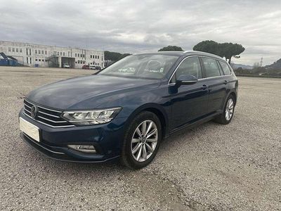 Usata VW Passat Trendline 150 CV (110 kW) 2021 Blu Station wagon