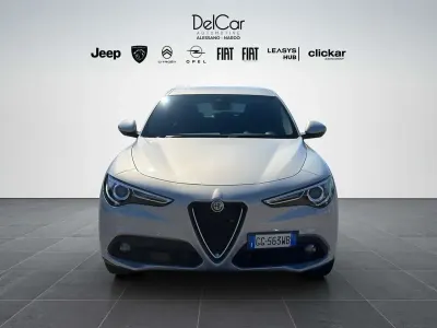 Usata Alfa Romeo Stelvio Business 190 CV (139 kW) 2021 Argento SUV
