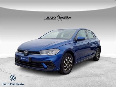 Usata VW Polo Life 95 CV (69 kW) 2023 Blu Utilitaria