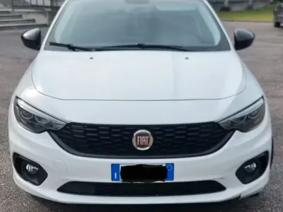 Usata Fiat Tipo S 120 CV (88 kW) 2018 Bianco Berlina