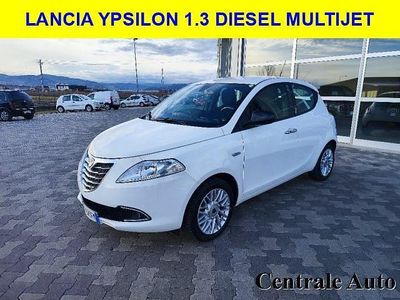 Usata Lancia Ypsilon Gold 95 CV (69 kW) 2015 Bianco Utilitaria