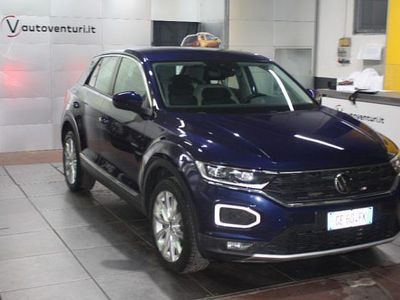 Usata VW T-Roc Advance 150 CV (110 kW) 2021 Blu SUV