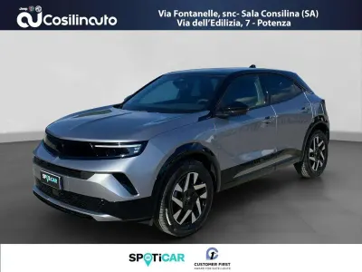 Usata Opel Mokka 131 CV (96 kW) 2025 Argento SUV