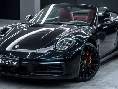 Usata Porsche 911 Carrera 4S Cabriolet 450 CV (330 kW) 2021 Nero jet metall perlato Cabrio