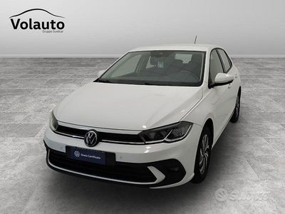 Usata VW Polo Life 90 CV (66 kW) 2023 Bianco Utilitaria
