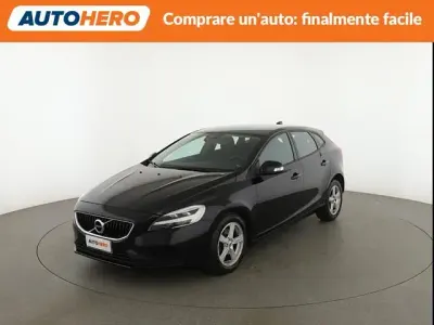 Usata Volvo V40 Kinetic 122 CV (89 kW) 2018 Nero Station wagon
